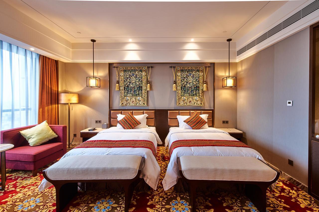 Zhongshan Guzhen Huayu Landmark Hotel מראה חיצוני תמונה